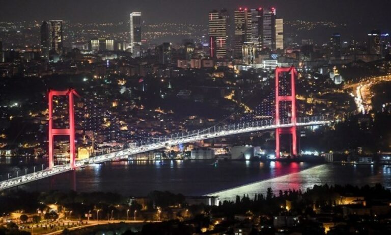 istanbul by night